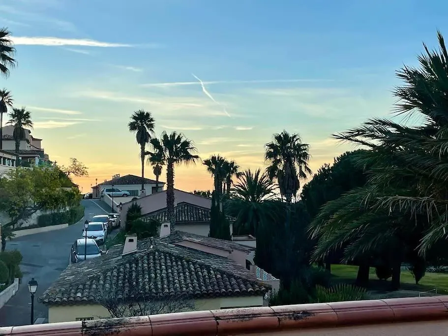 Villa 49 Hameau Des Greens Sainte-Maxime 0*,  France