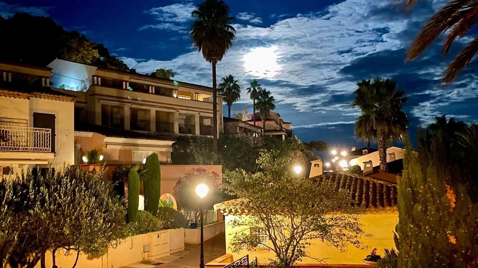Villa 49 Hameau Des Greens Sainte-Maxime 0*,  France